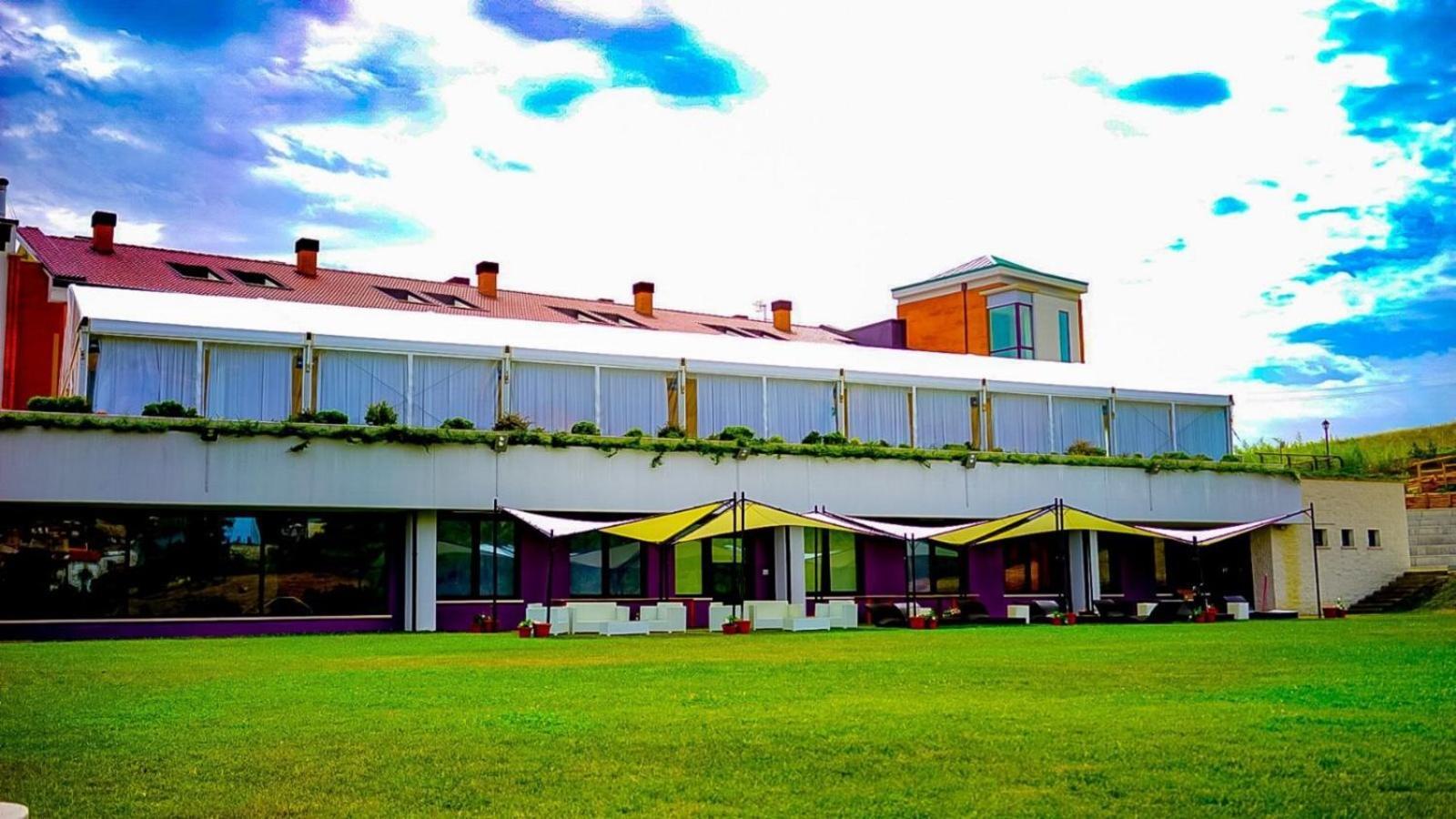 Domus Hotel Bagnoli Del Trigno Экстерьер фото