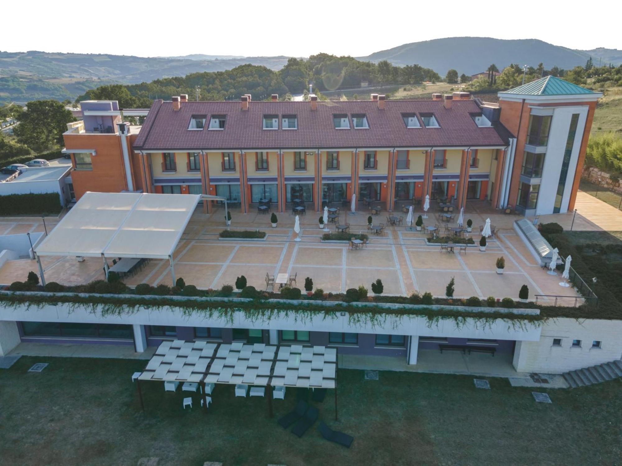 Domus Hotel Bagnoli Del Trigno Экстерьер фото